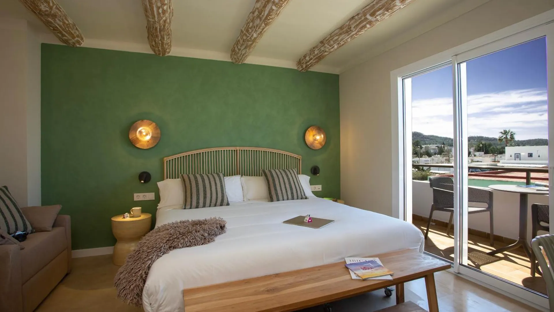 Casual Bahia Ibiza Hotel San Antonio   San Antonio (Ibiza)