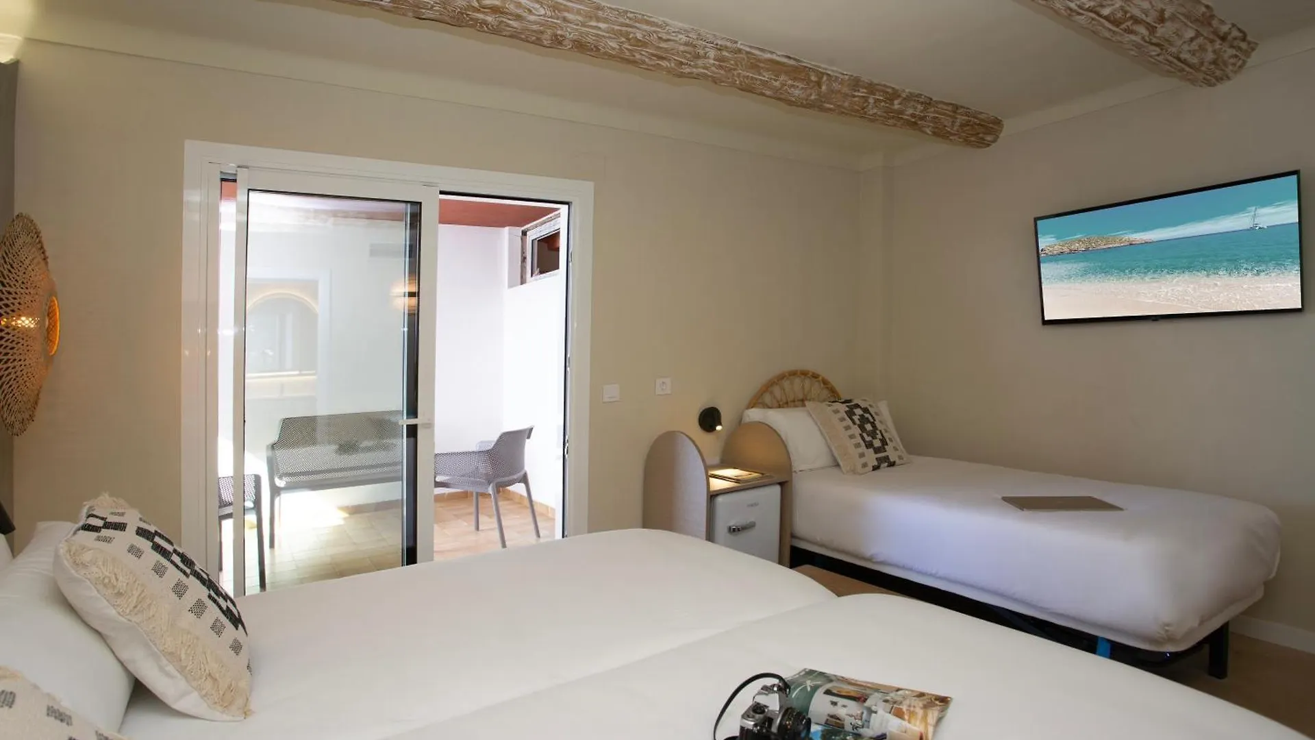 Casual Bahia Ibiza Hotel San Antonio  3*, San Antonio (Ibiza) Spain