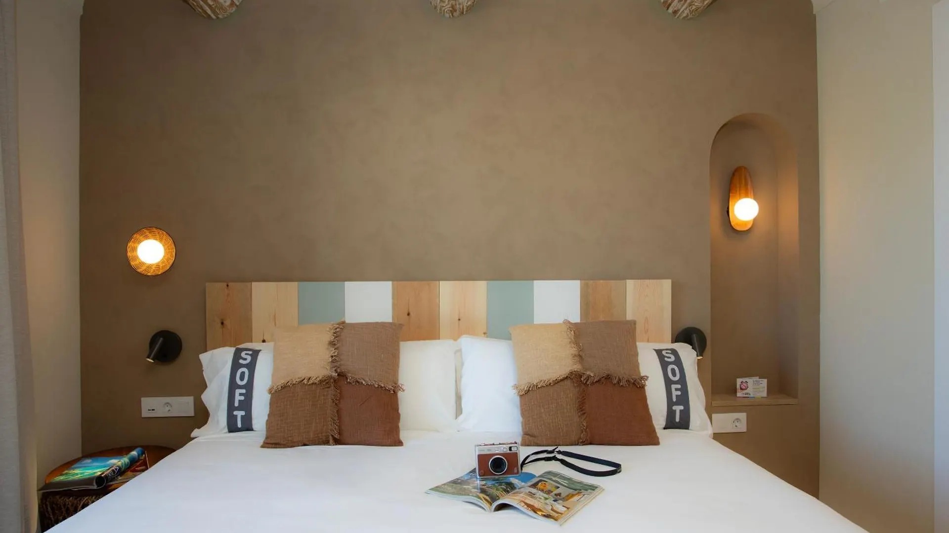 Casual Bahia Ibiza Hotel San Antonio
